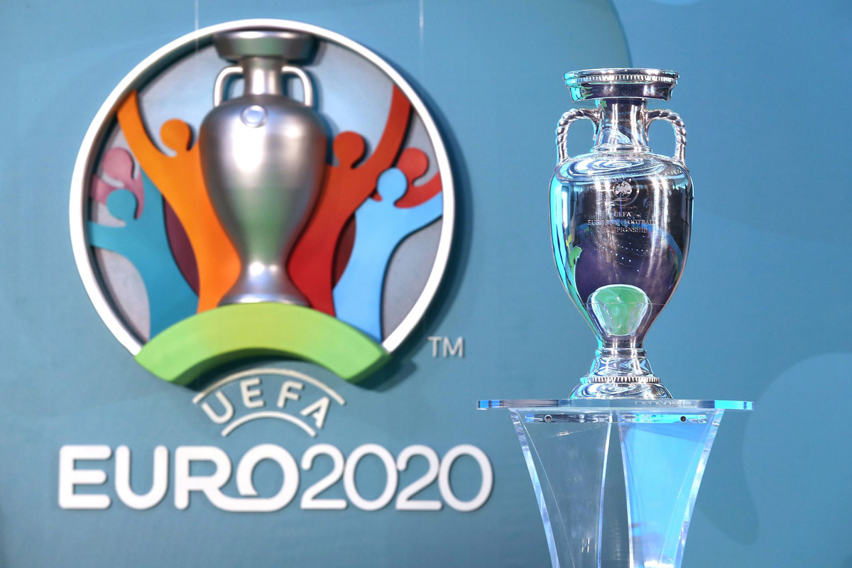 Nga ra tay cứu EURO 2020 khỏi Covid